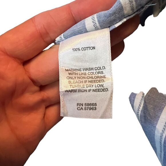 NWT! The Rail short sleeve button up shirt - Picture 4 of 10